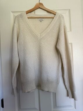 Lucky Brand Cream V-Neck Ribbed Sweater